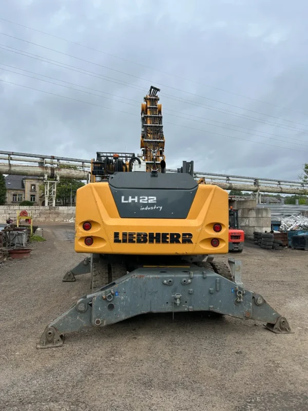 matériel tp occasion pelle sur pneus excavator liebherr gsc négoce