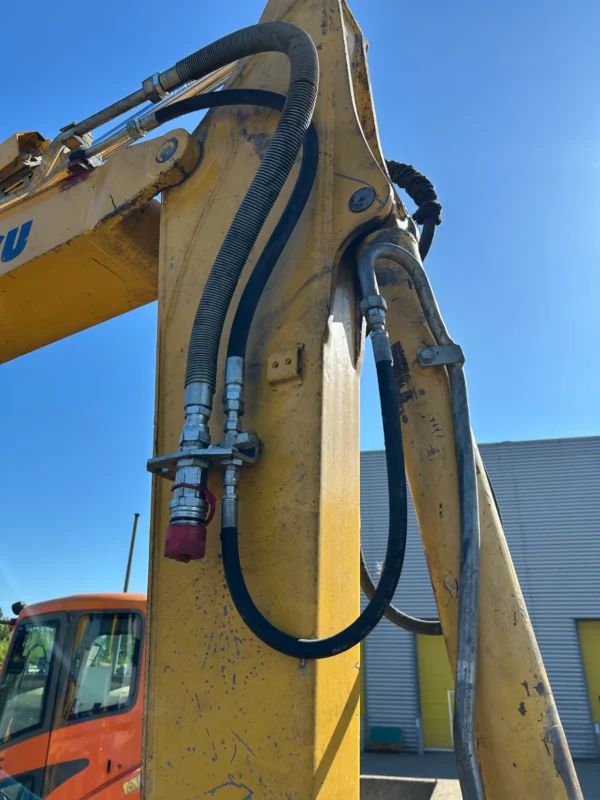 KOMATSU PC 80MR-3 – Image 10