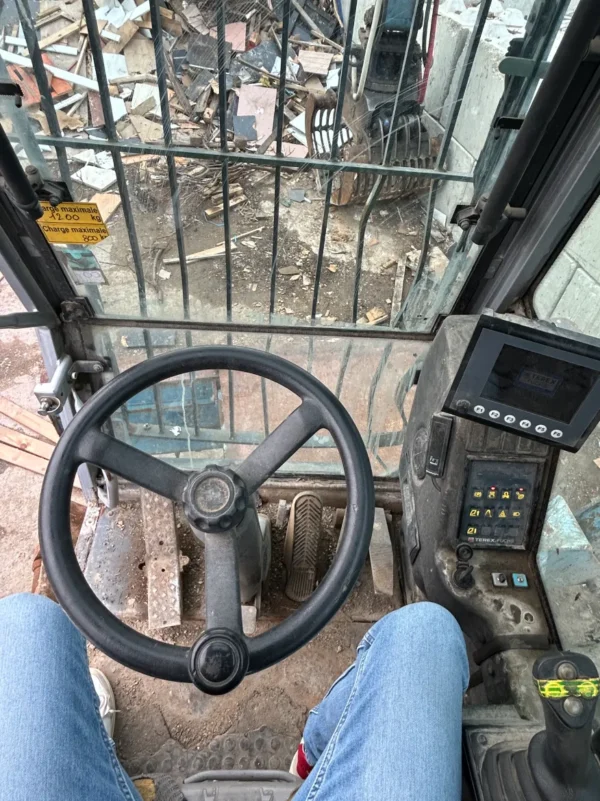 FUCHS MHL 320 – Image 12