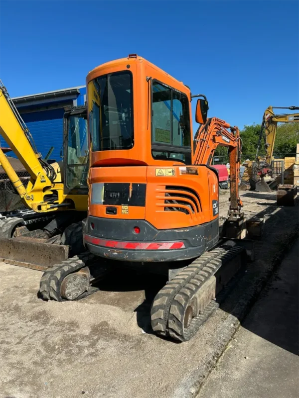 DOOSAN DX35 Z – Image 2