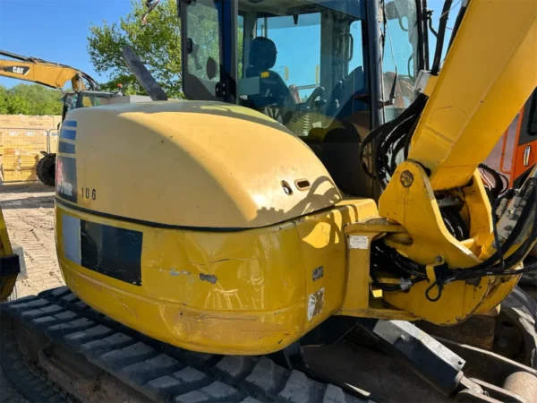 KOMATSU PC 80MR-3 – Image 4