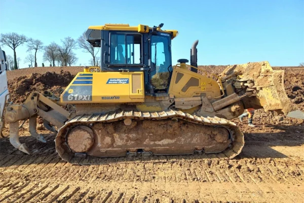 KOMATSU D61 PXi