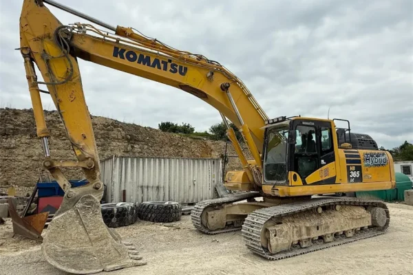 matériel tp occasion pelle sur chenille komatsu gsc négoce