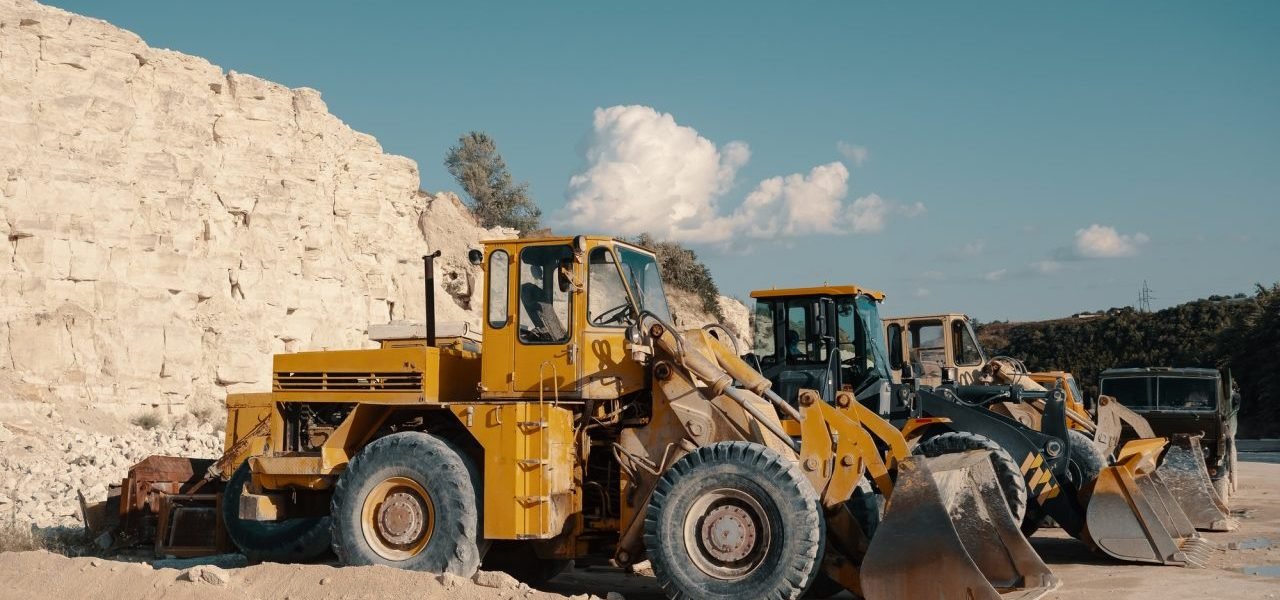 heavy-machinery-in-quarry-3.jpg